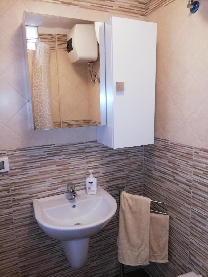 Appartamento Centralissimo Zona Terme Margherita Di Savoia Ngoại thất bức ảnh